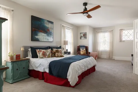 $1,200,000 | 20 Potosi Street, Boston, MA 02122