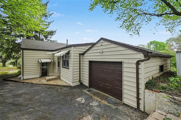 $135,000 | 9716 Margo Ann Lane, Woodson Terrace, MO 63134
