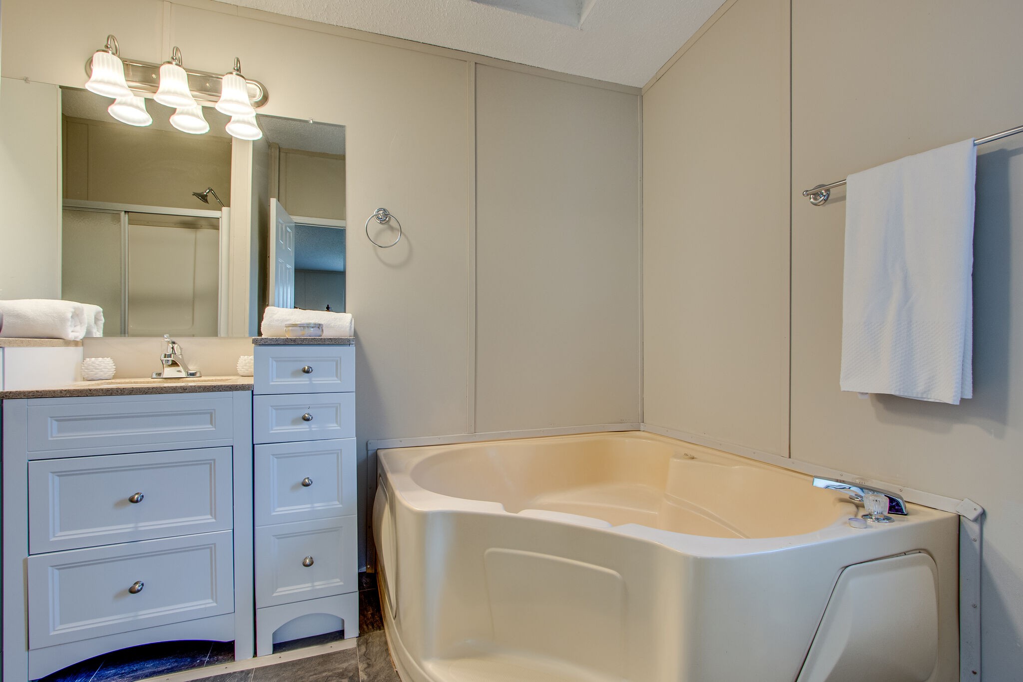 648 Sycamore Road Dickson, TN 37055 - Photo 22 of 40 Gallery Image 22