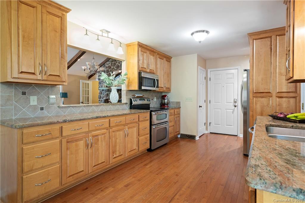 6541 Miami Church Road Concord, NC 28025 - Photo 9 of 30 Gallery Image 9
