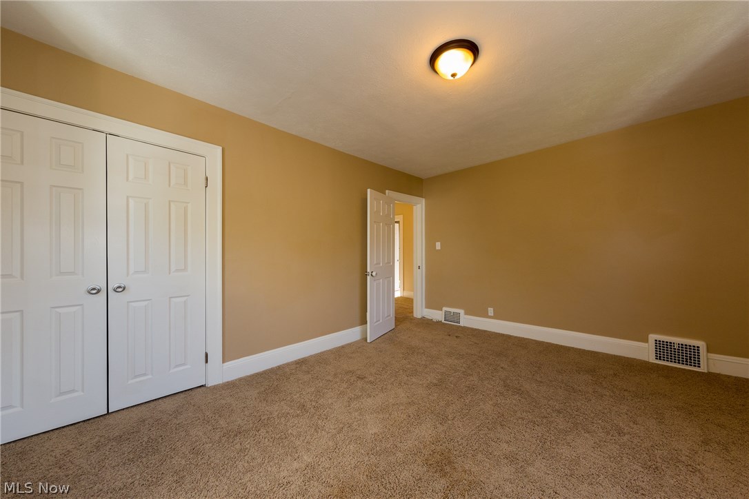 3380 Berkeley Road Cleveland, OH 44118 - Photo 20 of 35