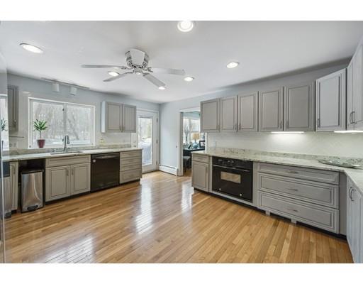 55 Nason Road Swampscott, MA 01907 - Photo 4 of 26 Gallery Image 4