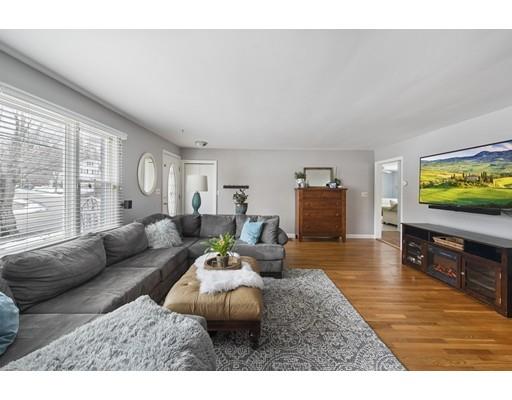 55 Nason Road Swampscott, MA 01907 - Photo 5 of 26 Gallery Image 5