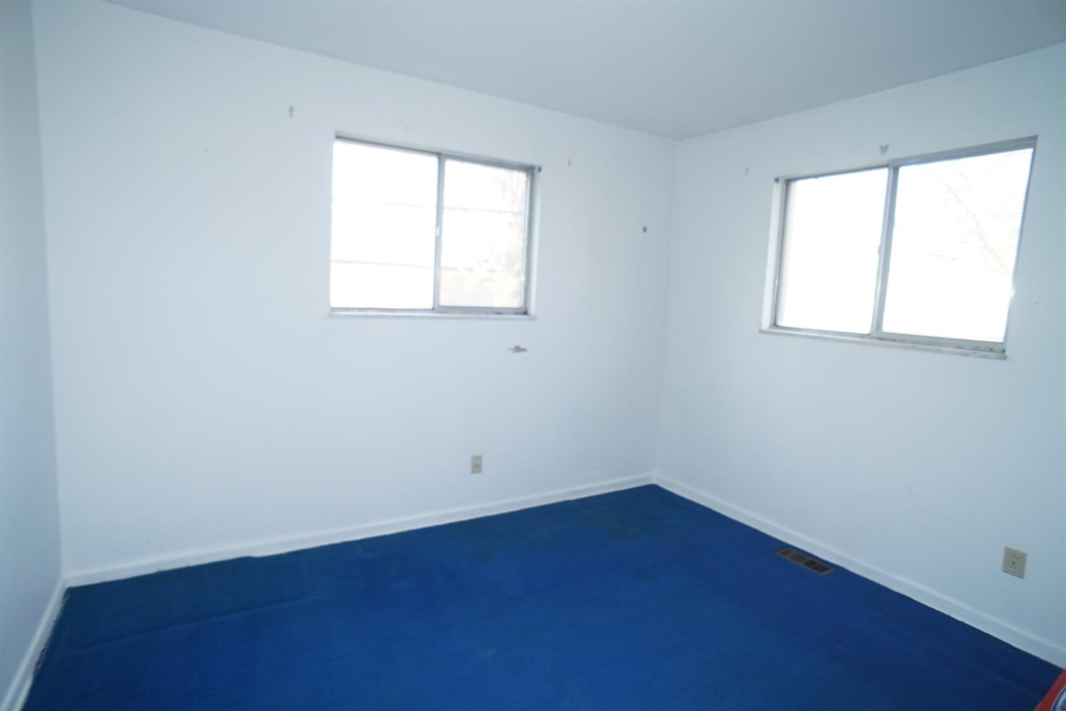 8951 Napoleon Locker Road Batesville, IN 47006 - Photo 8 of 13 Gallery Image 8