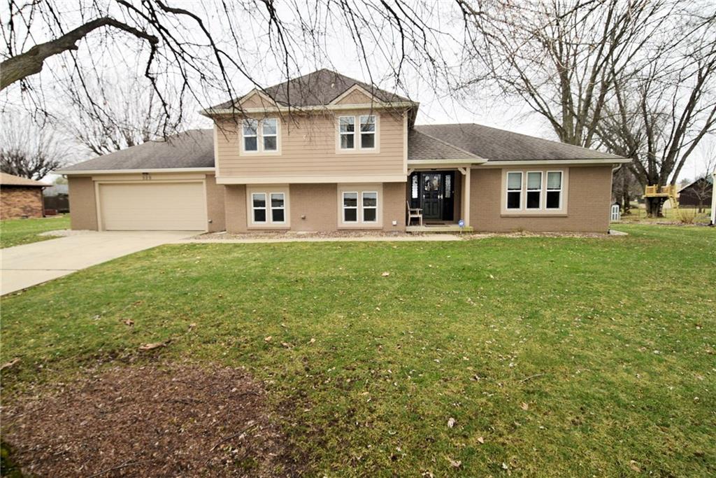 525 Cobblestone Road Avon, IN 46123 - Photo 1 of 48 Gallery Image 1