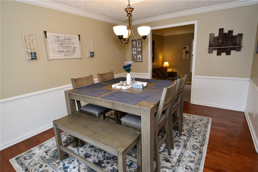 525 Cobblestone Road Avon, IN 46123 - Photo 12 of 48 Gallery Image 12