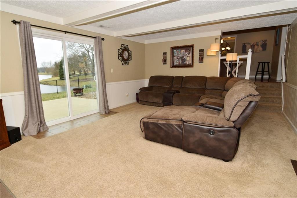 525 Cobblestone Road Avon, IN 46123 - Photo 24 of 48 Gallery Image 24