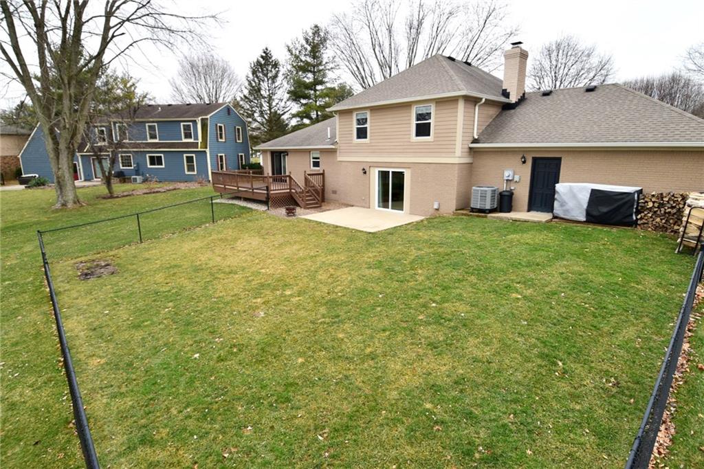 525 Cobblestone Road Avon, IN 46123 - Photo 42 of 48 Gallery Image 42