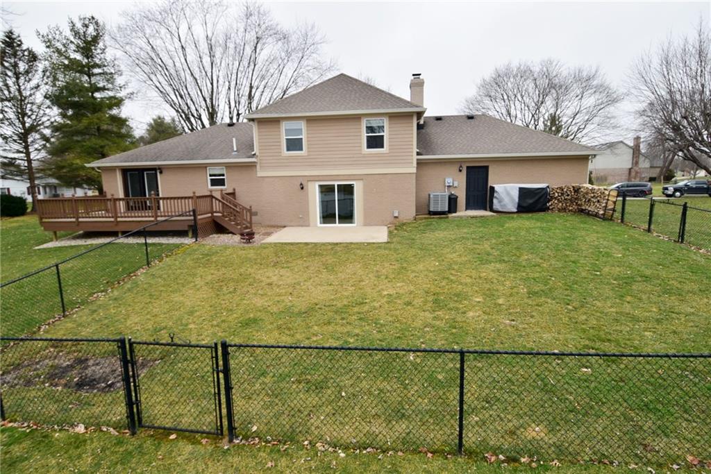 525 Cobblestone Road Avon, IN 46123 - Photo 43 of 48 Gallery Image 43