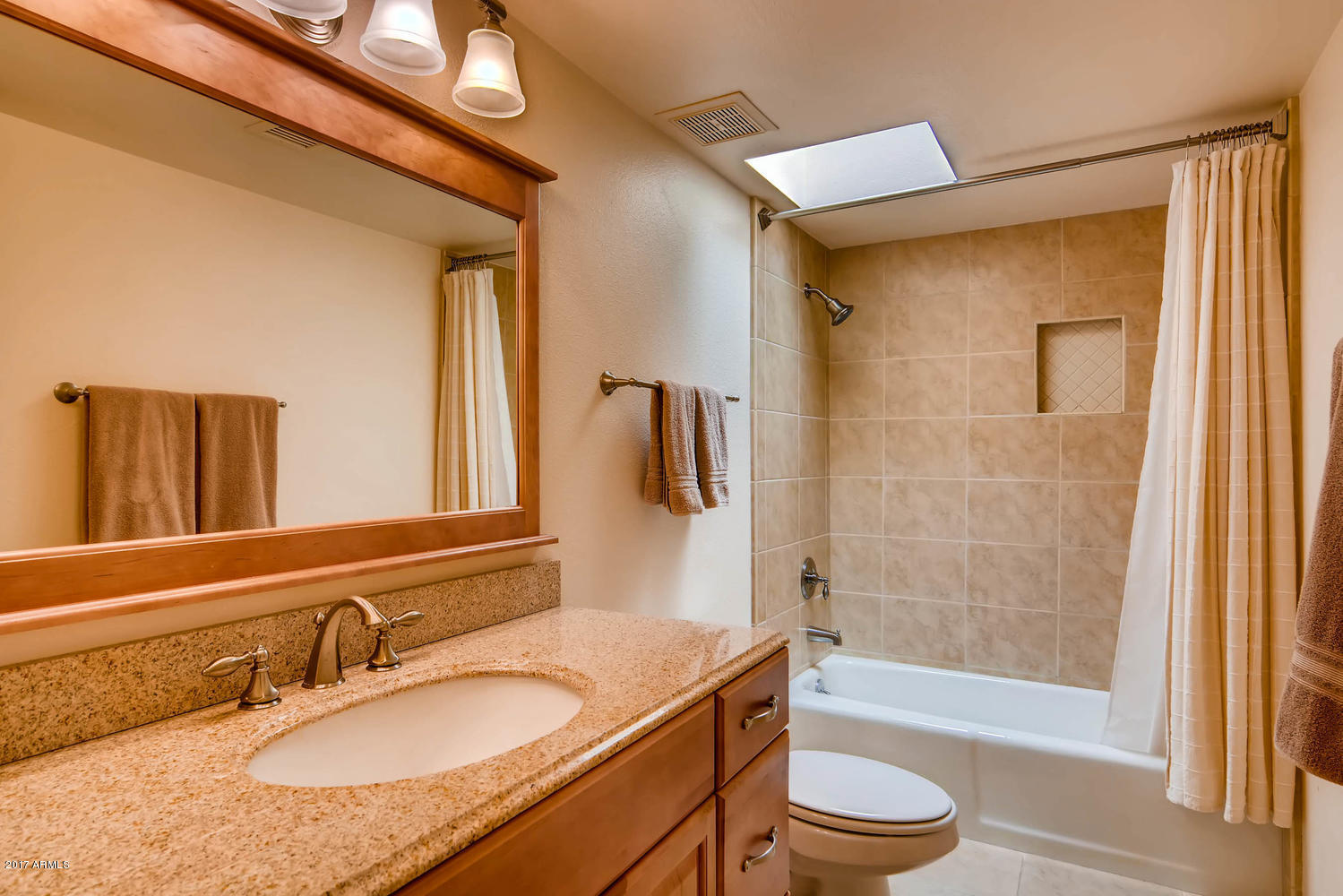 18448 East Avenida Del Ray Rio Verde, AZ 85263 - Photo 19 of 36 Second bath