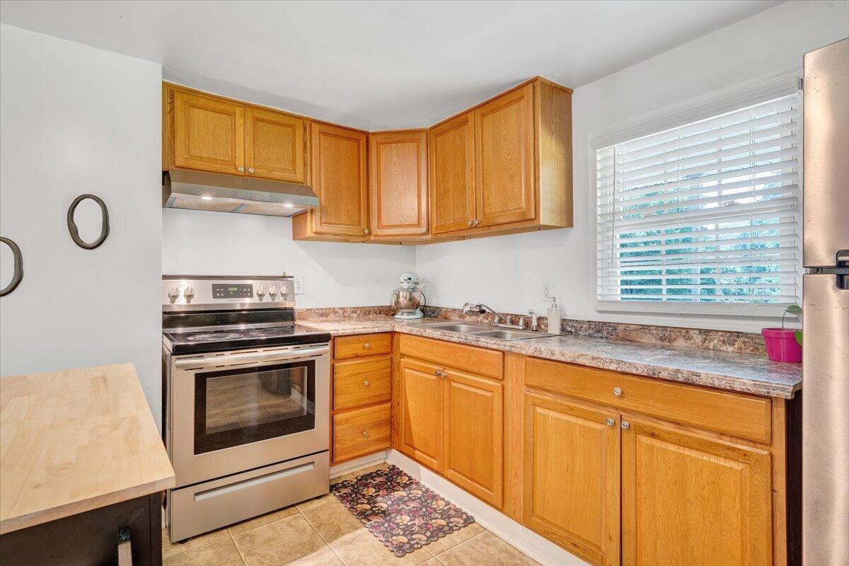 2852 Bethlehem Road Boones Mill, VA 24065 - Photo 13 of 51 13-MIB07659