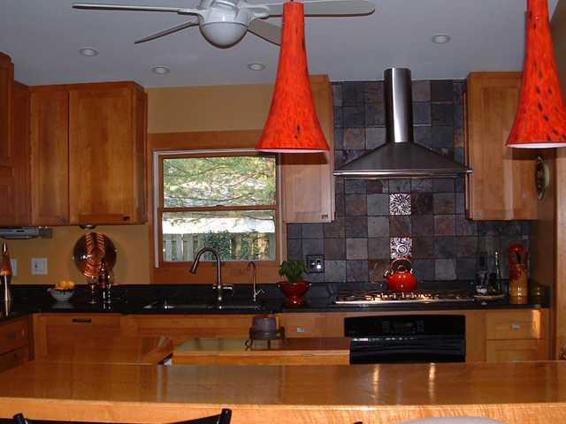 2698 Mt Holyoke Road Columbus, OH 43221 - Photo 5 of 14