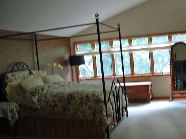 2698 Mt Holyoke Road Columbus, OH 43221 - Photo 6 of 14
