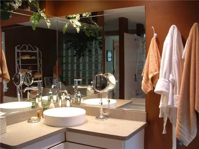 2698 Mt Holyoke Road Columbus, OH 43221 - Photo 9 of 14