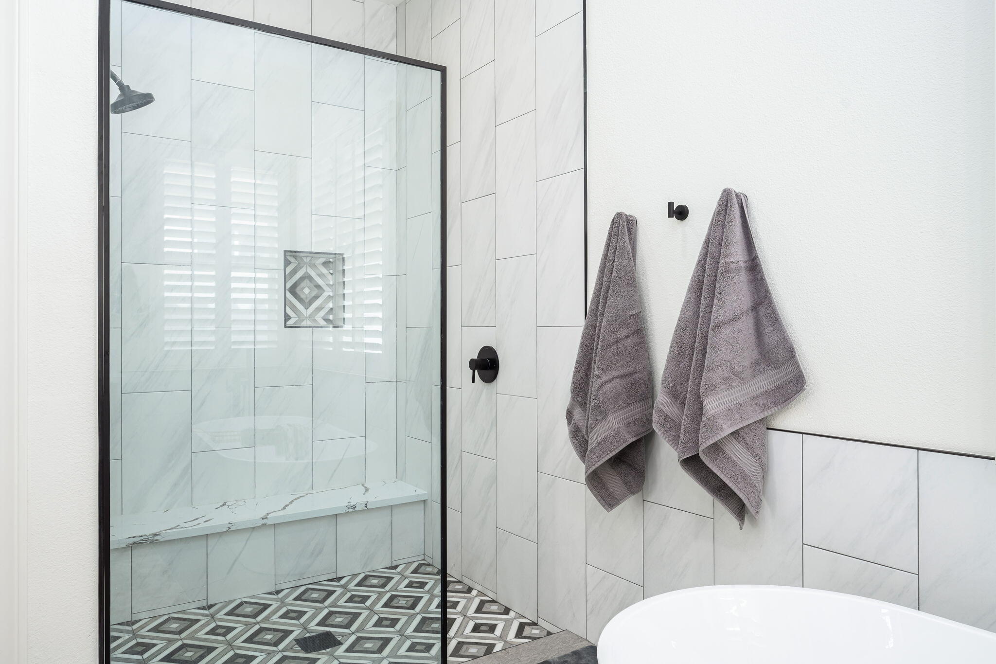 10 Vía Verde Rancho Mirage, CA 92270 - Photo 19 of 40 primary shower