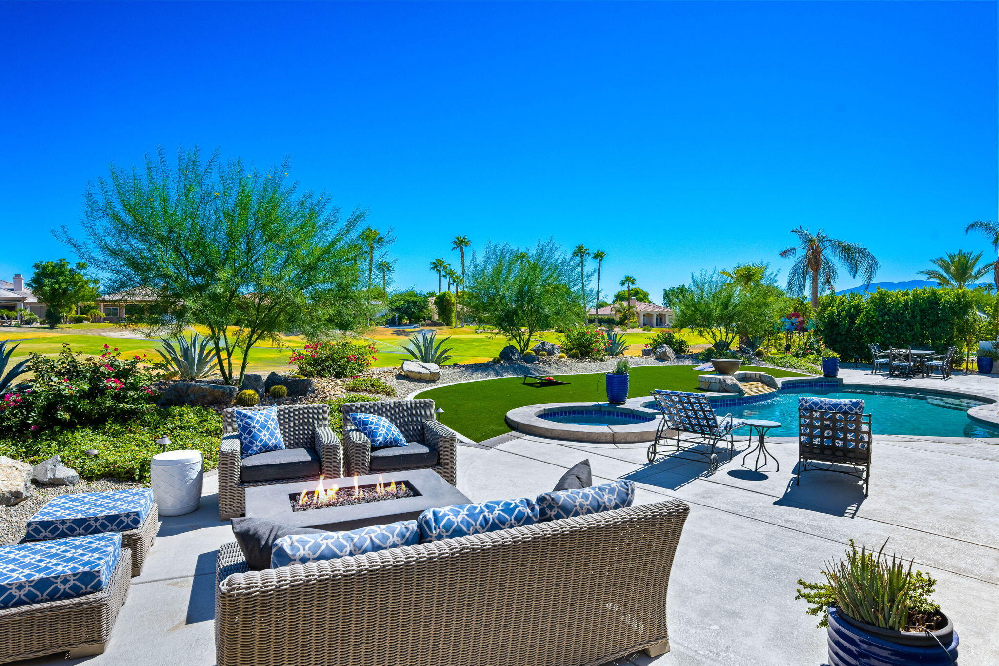 10 Vía Verde Rancho Mirage, CA 92270 - Photo 30 of 40 46-web-or-mls-CB_Vail_OPMG_1023_046