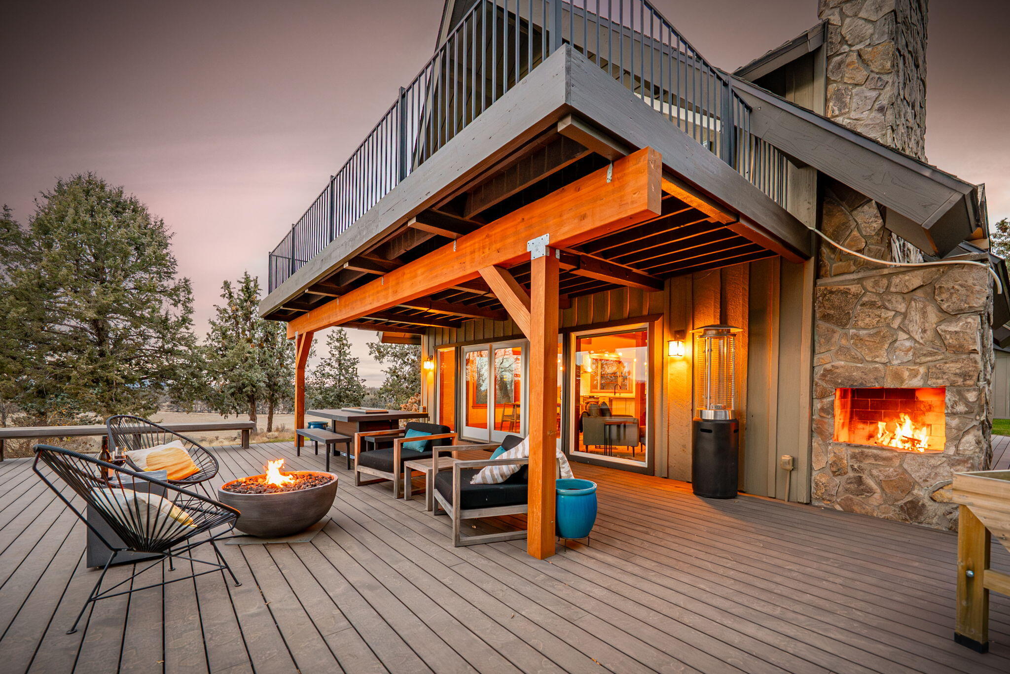 65345 Tweed Road Bend, OR 97703 - Photo 9 of 90 a view of outdoor space with patio bathtub and wooden floor