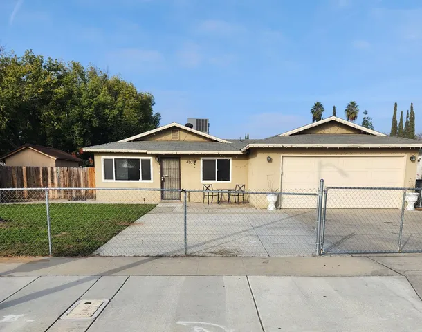 $338,000 | 4935 East Kerckhoff Avenue, Fresno, CA 93727