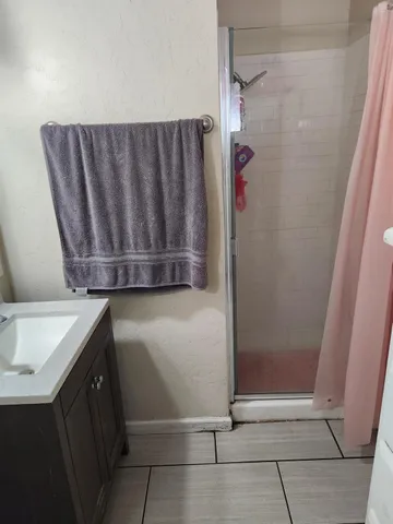 $338,000 | 4935 East Kerckhoff Avenue, Fresno, CA 93727