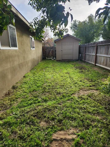 $338,000 | 4935 East Kerckhoff Avenue, Fresno, CA 93727