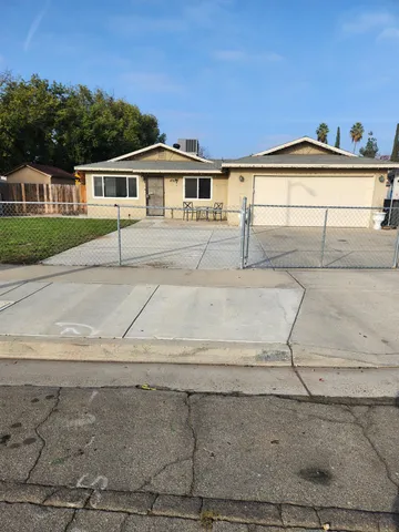 $338,000 | 4935 East Kerckhoff Avenue, Fresno, CA 93727