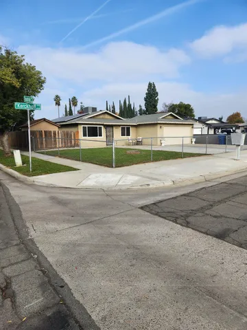 $338,000 | 4935 East Kerckhoff Avenue, Fresno, CA 93727