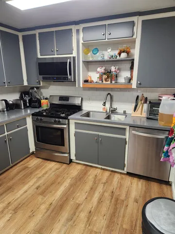 $338,000 | 4935 East Kerckhoff Avenue, Fresno, CA 93727