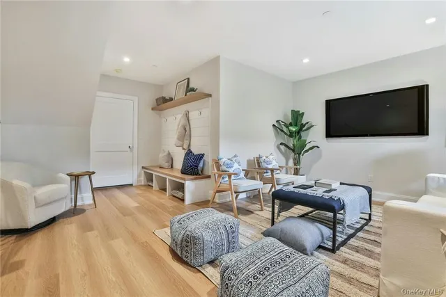 $12,000 | 162 Bedford Road, Unit 16, Armonk, NY 10504