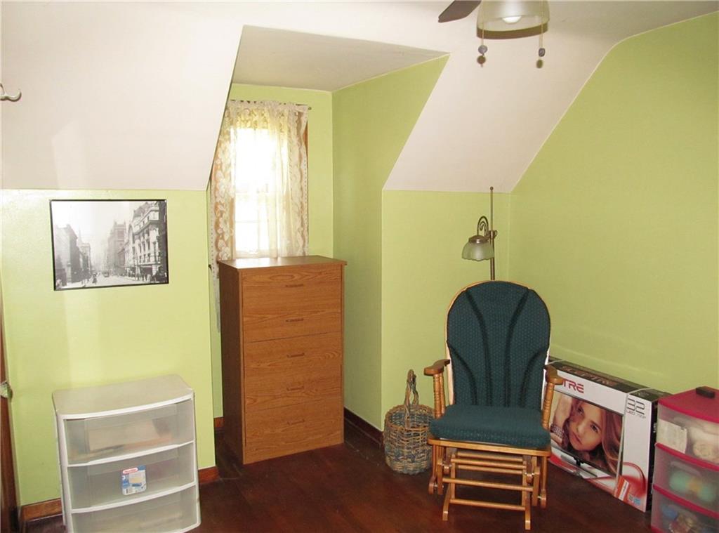 274 Patterson Road Bethel Park, PA 15102 - Photo 8 of 15 Gallery Image 8