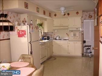 133 Kipling Road Cherry Hill, NJ 08003 - Photo 5 of 6 Kitchen