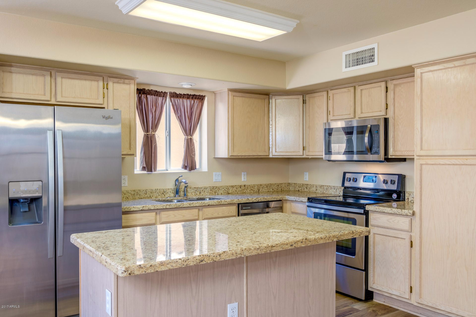 8948 West Kathleen Road Peoria, AZ 85382 - Photo 8 of 32