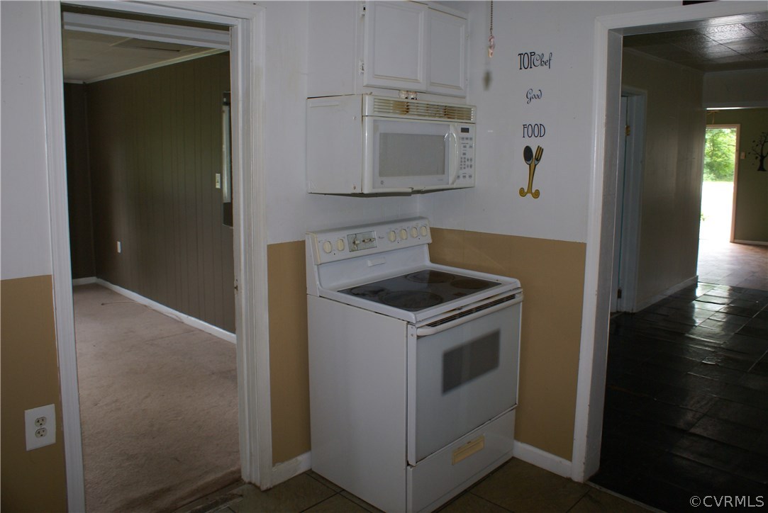 618 Enon Church Road Chester, VA 23836 - Photo 5 of 17 Gallery Image 5
