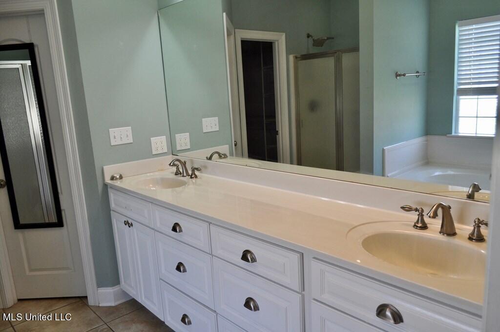 12015 Circle G Ranch Road Picayune, MS 39466 - Photo 13 of 20 MB1