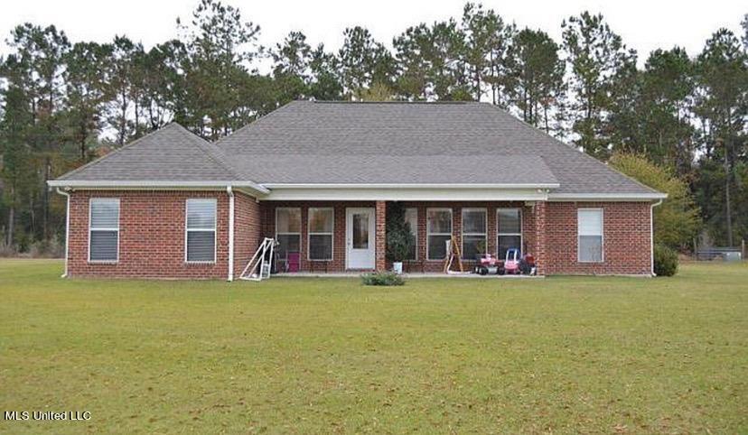 12015 Circle G Ranch Road Picayune, MS 39466 - Photo 16 of 20 rear view