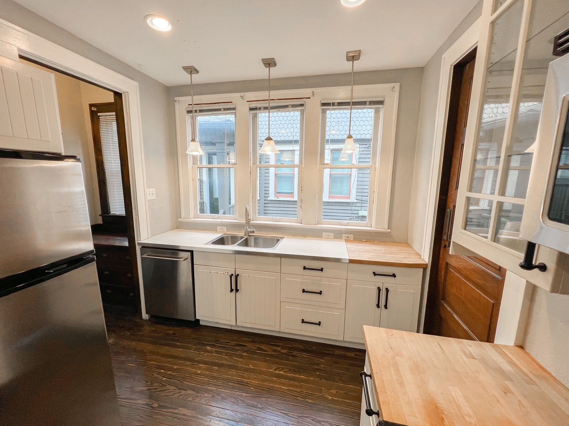 982 Woodruff Pl E Drive Indianapolis, IN 46201 - Photo 14 of 45