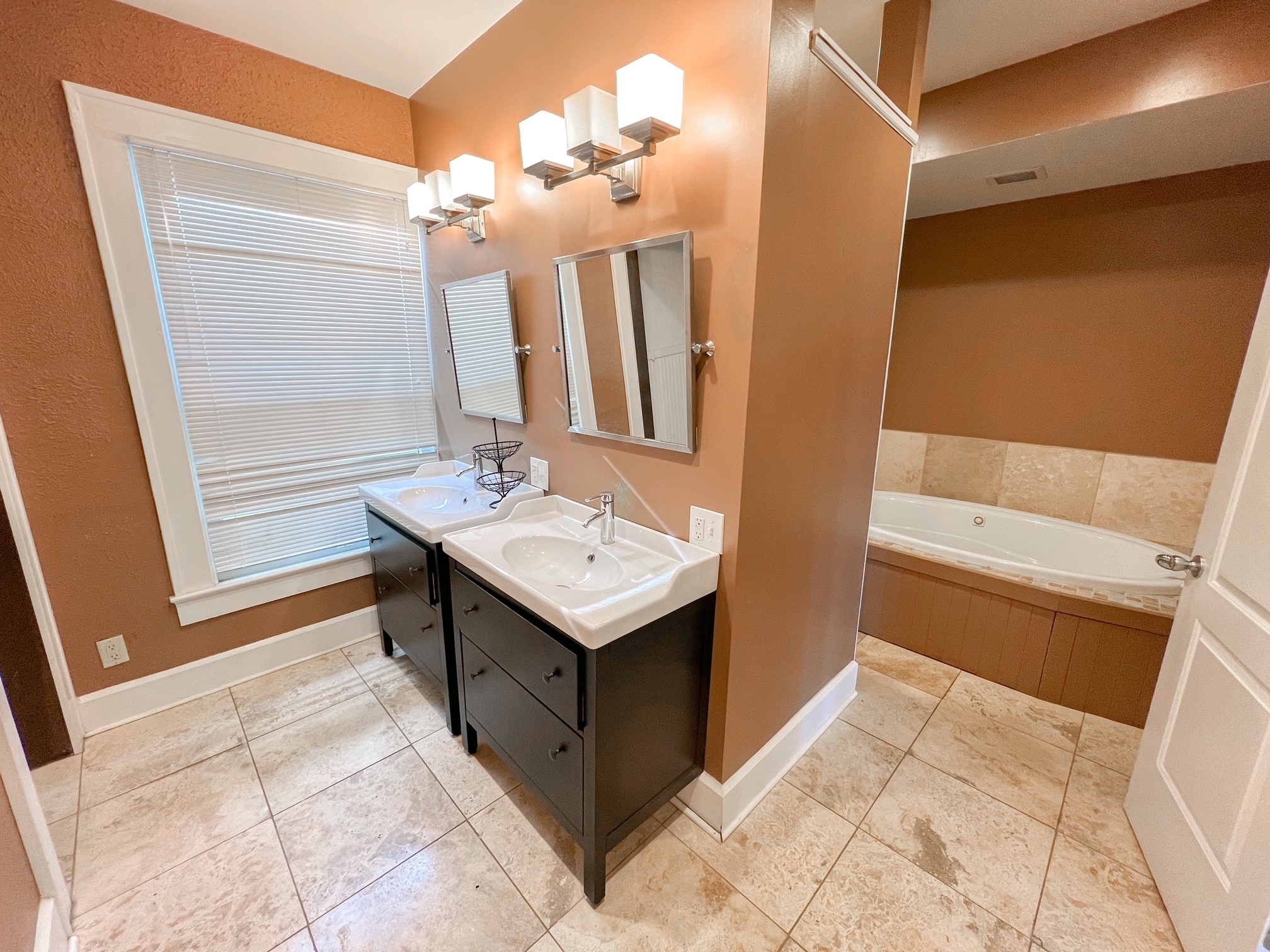 982 Woodruff Pl E Drive Indianapolis, IN 46201 - Photo 35 of 45