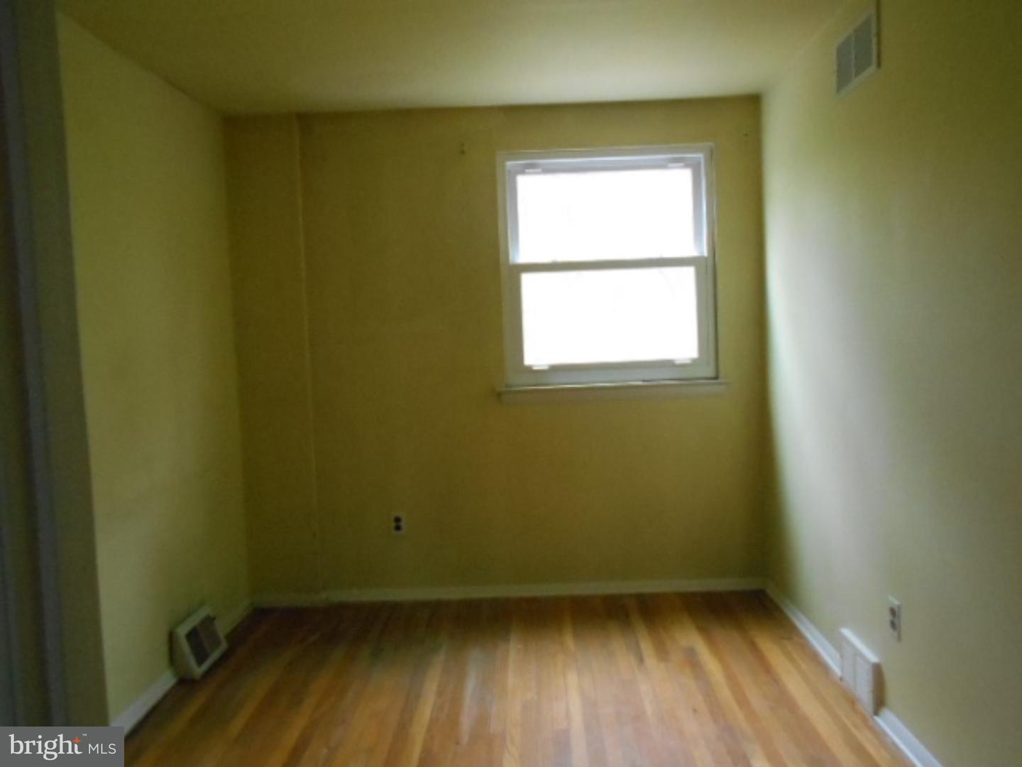 1448 Rainer Road Brookhaven, PA 19015 - Photo 12 of 15 Bedroom 3