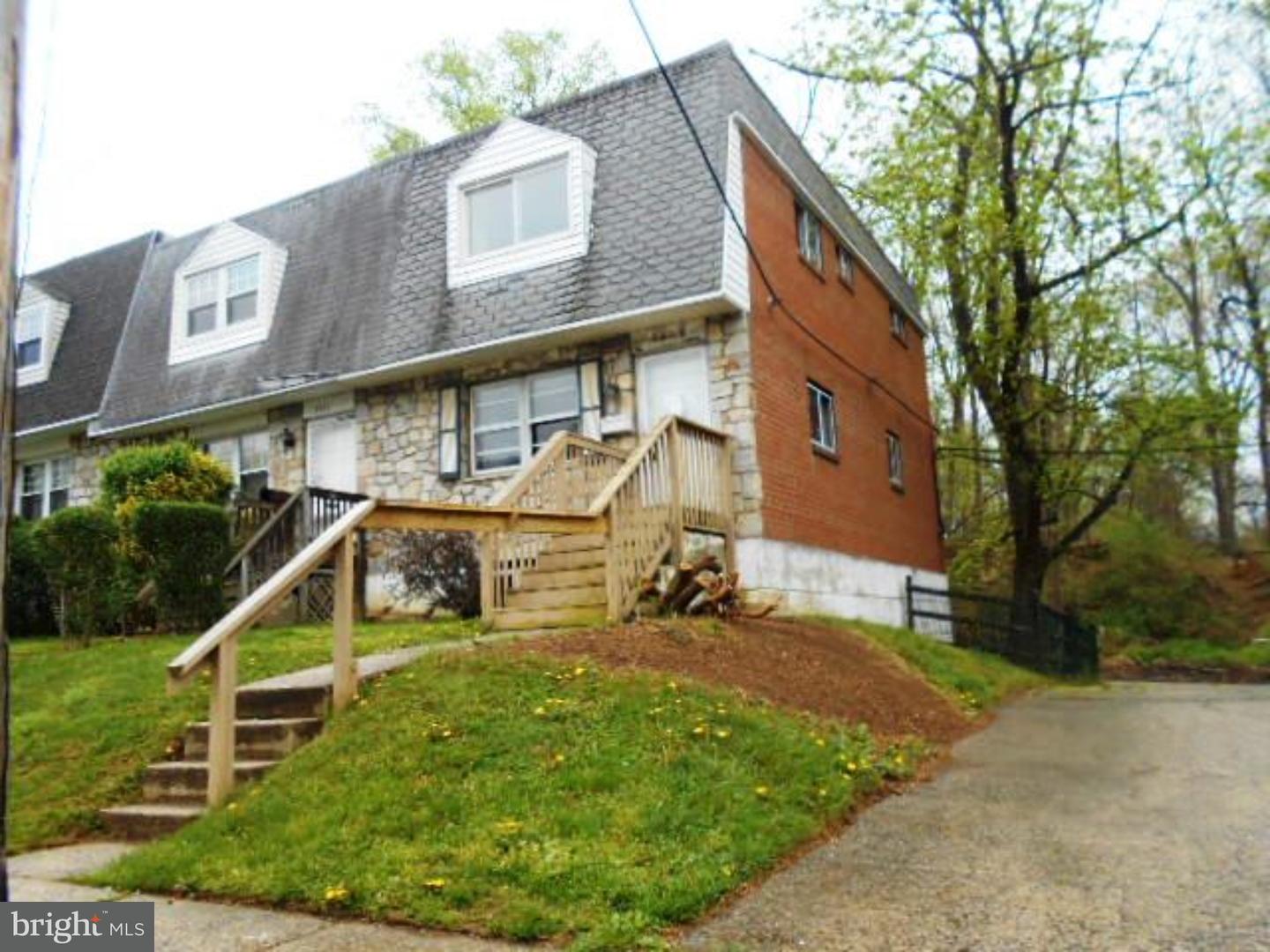 1448 Rainer Road Brookhaven, PA 19015 - Photo 2 of 15