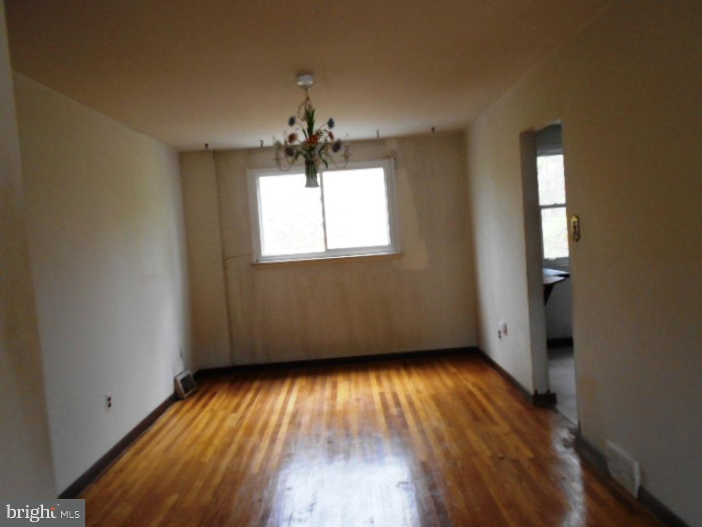 1448 Rainer Road Brookhaven, PA 19015 - Photo 6 of 15 Dining Room