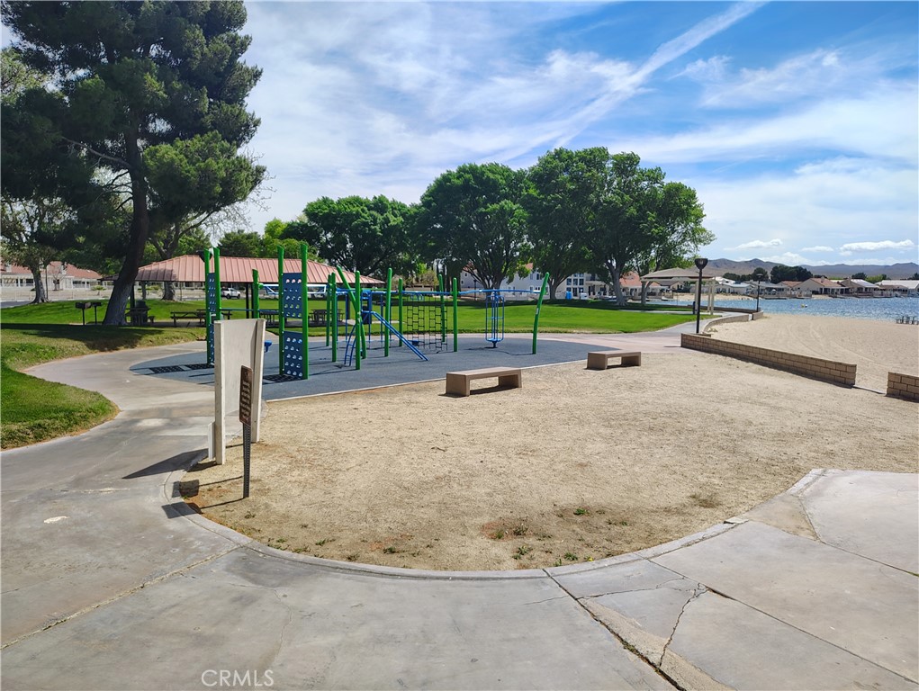 27160 Vista Road, Unit 46 Helendale, CA 92342 - Photo 17 of 20