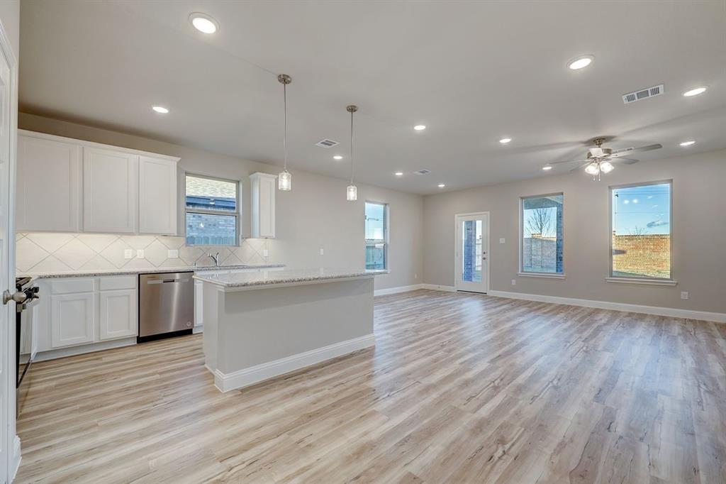 3113 Hawkview Drive Cleburne, TX 76031 - Photo 5 of 22 Redwood II 4