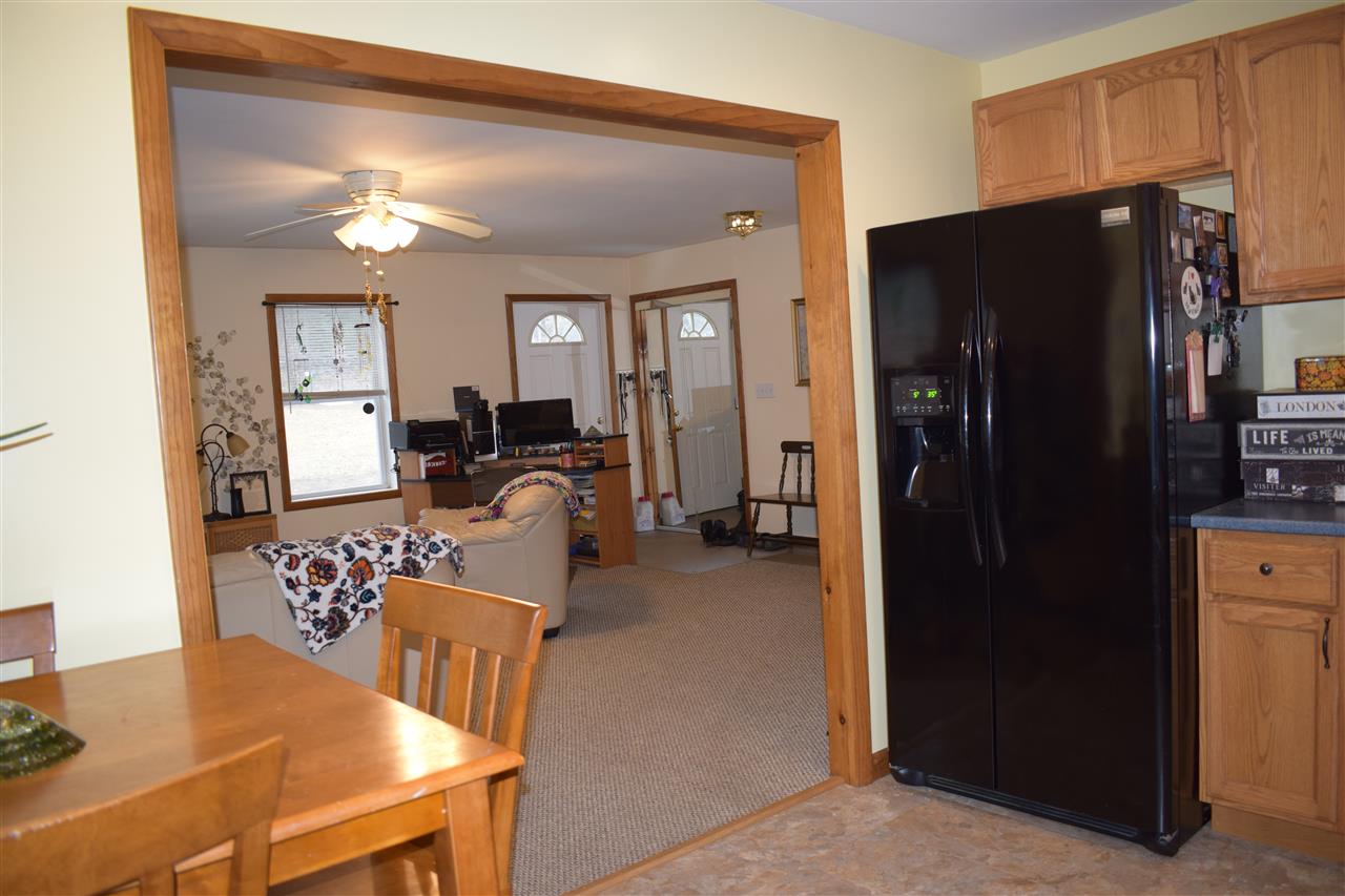 324 Salisbury Road Franklin, NH 03235 - Photo 4 of 17