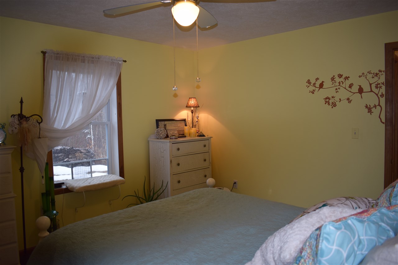 324 Salisbury Road Franklin, NH 03235 - Photo 8 of 17