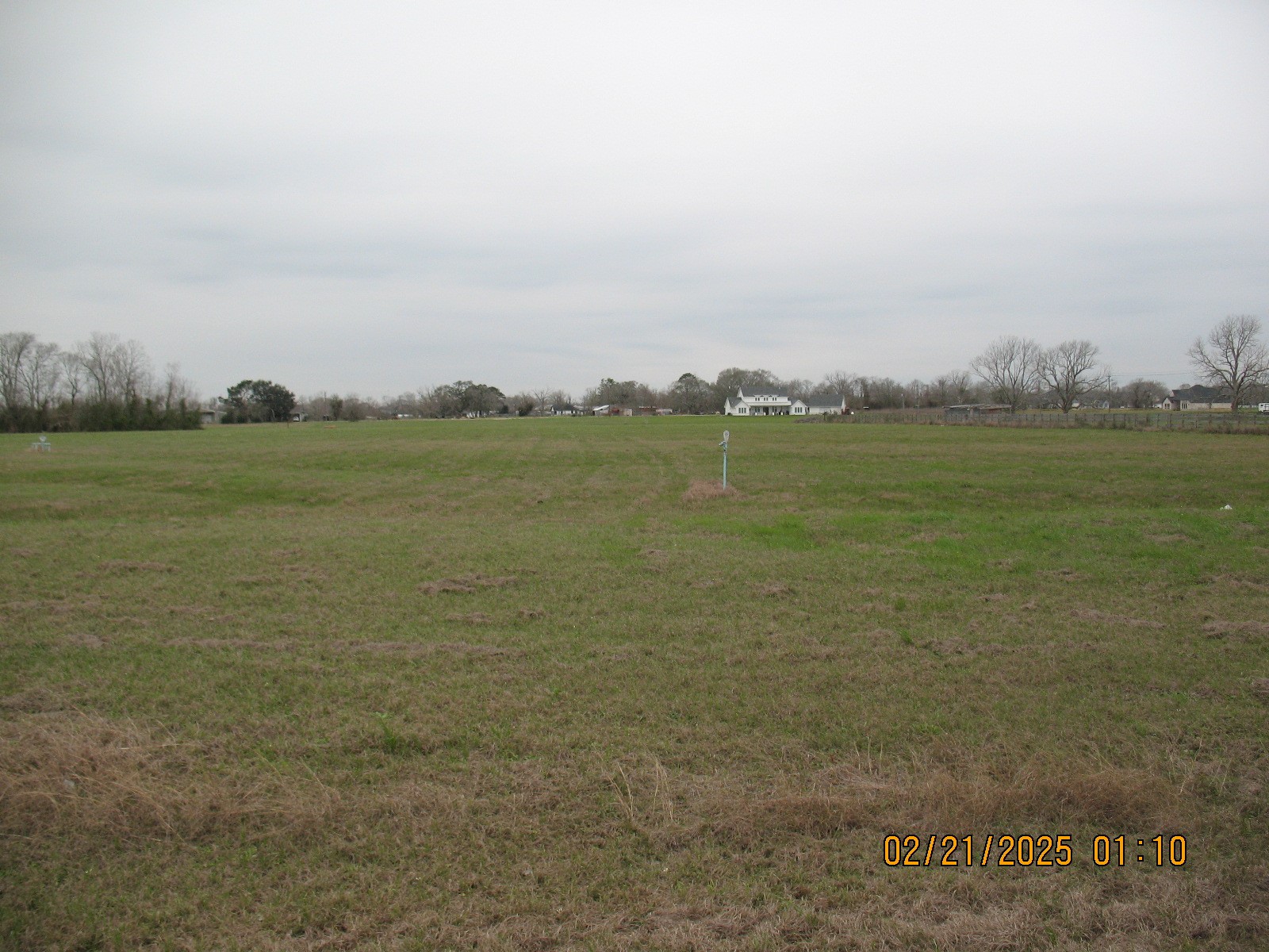 23110 FM 521 Road Angleton, TX 77515 - Photo 4 of 9 a view of an ocean and beach