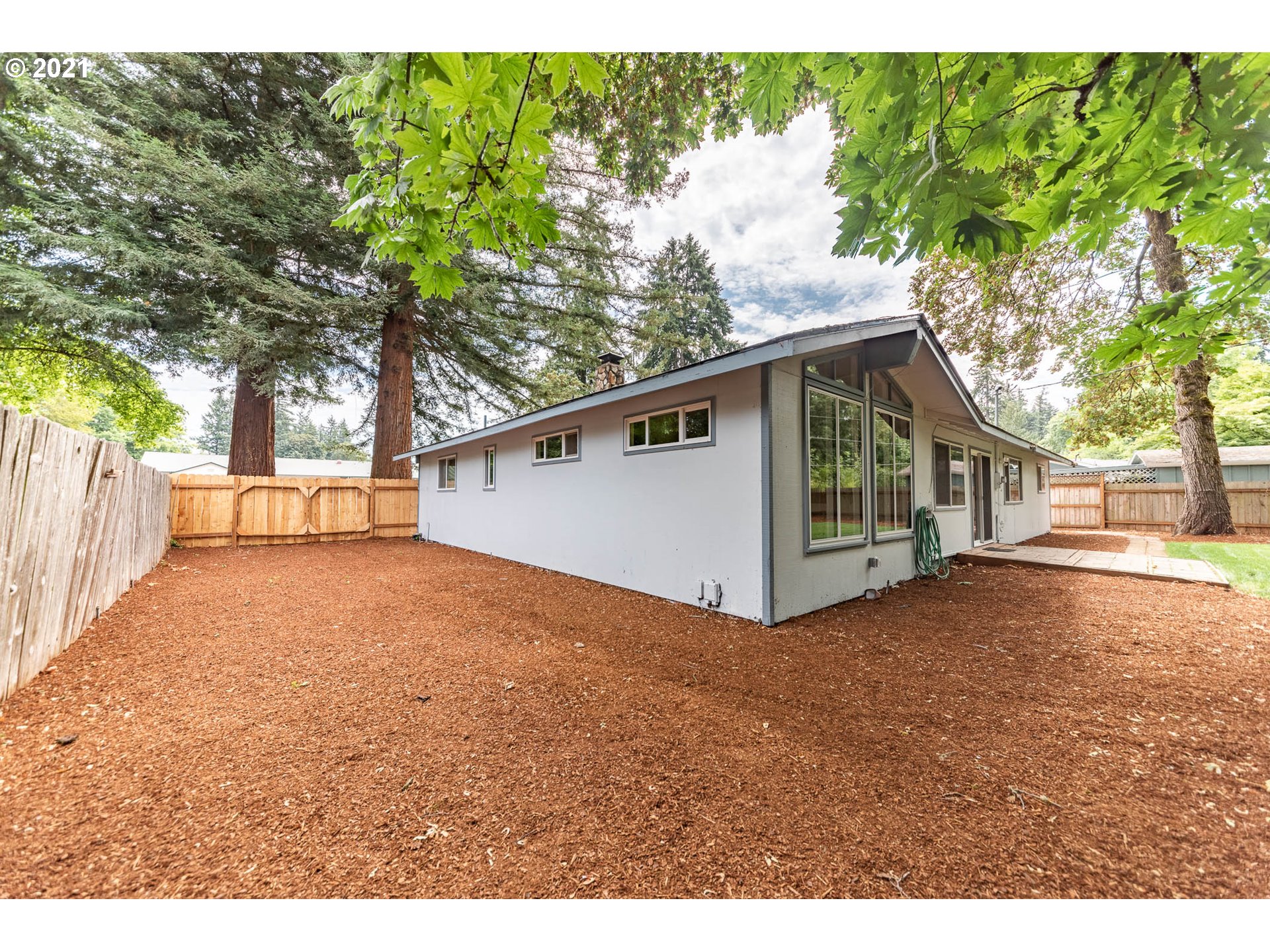 3518 Crocker Road Eugene, OR 97404 - Photo 27 of 27 Gallery Image 27