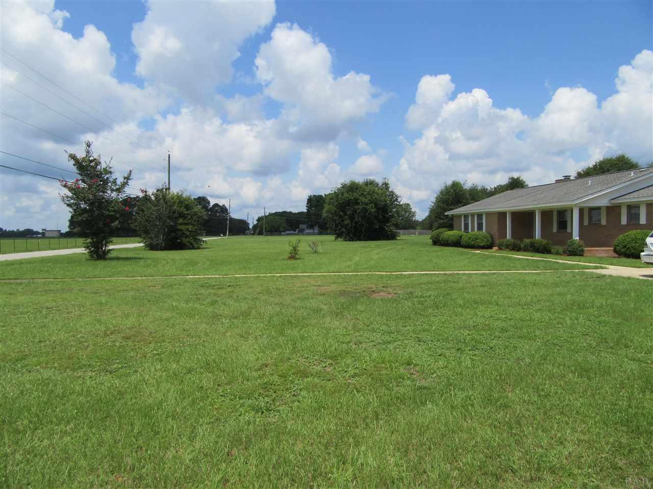 5750 Frank Reeder Road Pensacola, FL 32526 - Photo 5 of 49 Gallery Image 5
