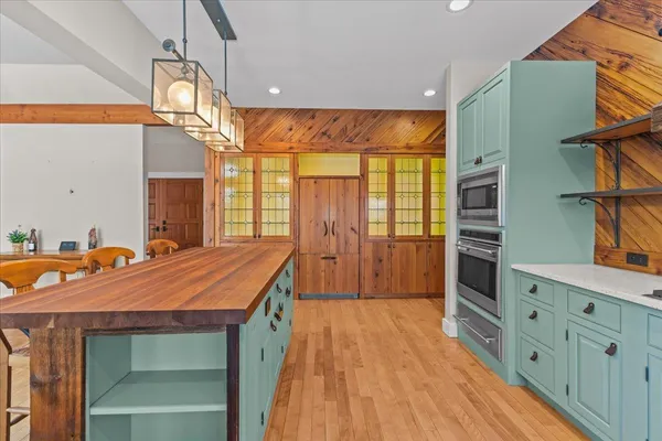 $2,600,000 | 1016 Kew Vasseur Road, Fayston, VT 05660