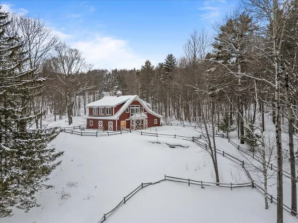$2,600,000 | 1016 Kew Vasseur Road, Fayston, VT 05660
