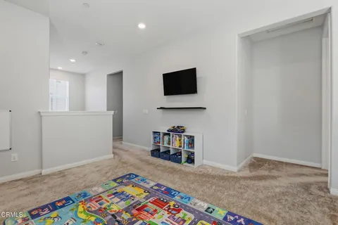 $739,000 | 2072 Harvest Loop, Santa Paula, CA 93060