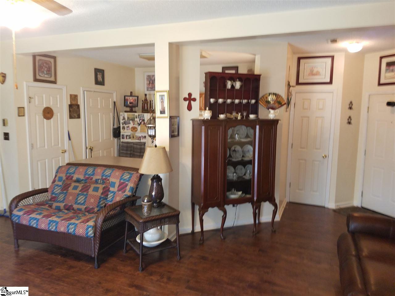 160 Wexford Drive, Unit 105 Anderson, SC 29621 - Photo 2 of 13
